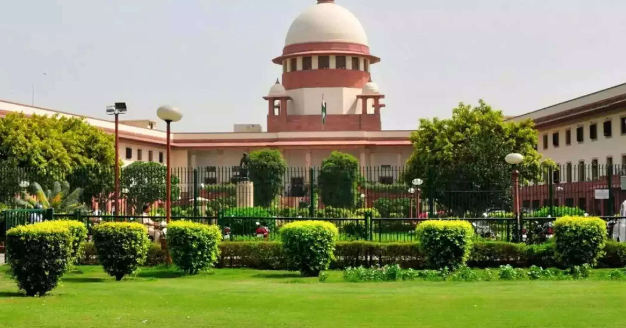 मुर्शिदाबाद हिंसा मामले में दखल देने से सुप्रीम कोर्ट का इनकार